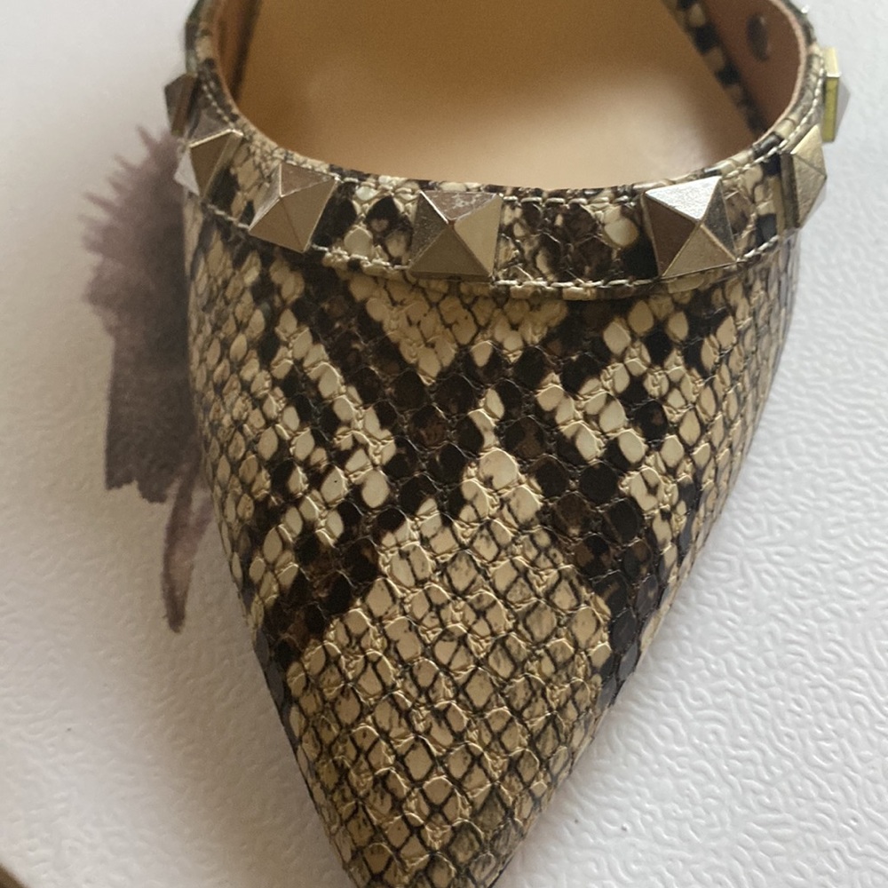 Python Print Studded Pumps - image 5